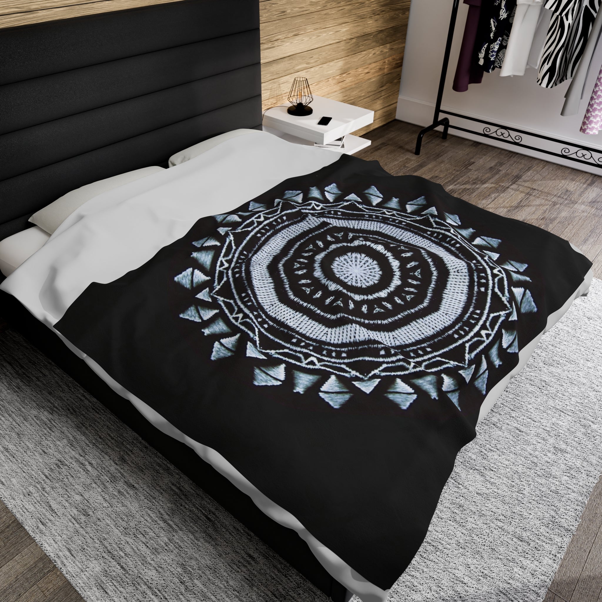 “MAYA” Cymatic Print Velveteen Blanket (Black)