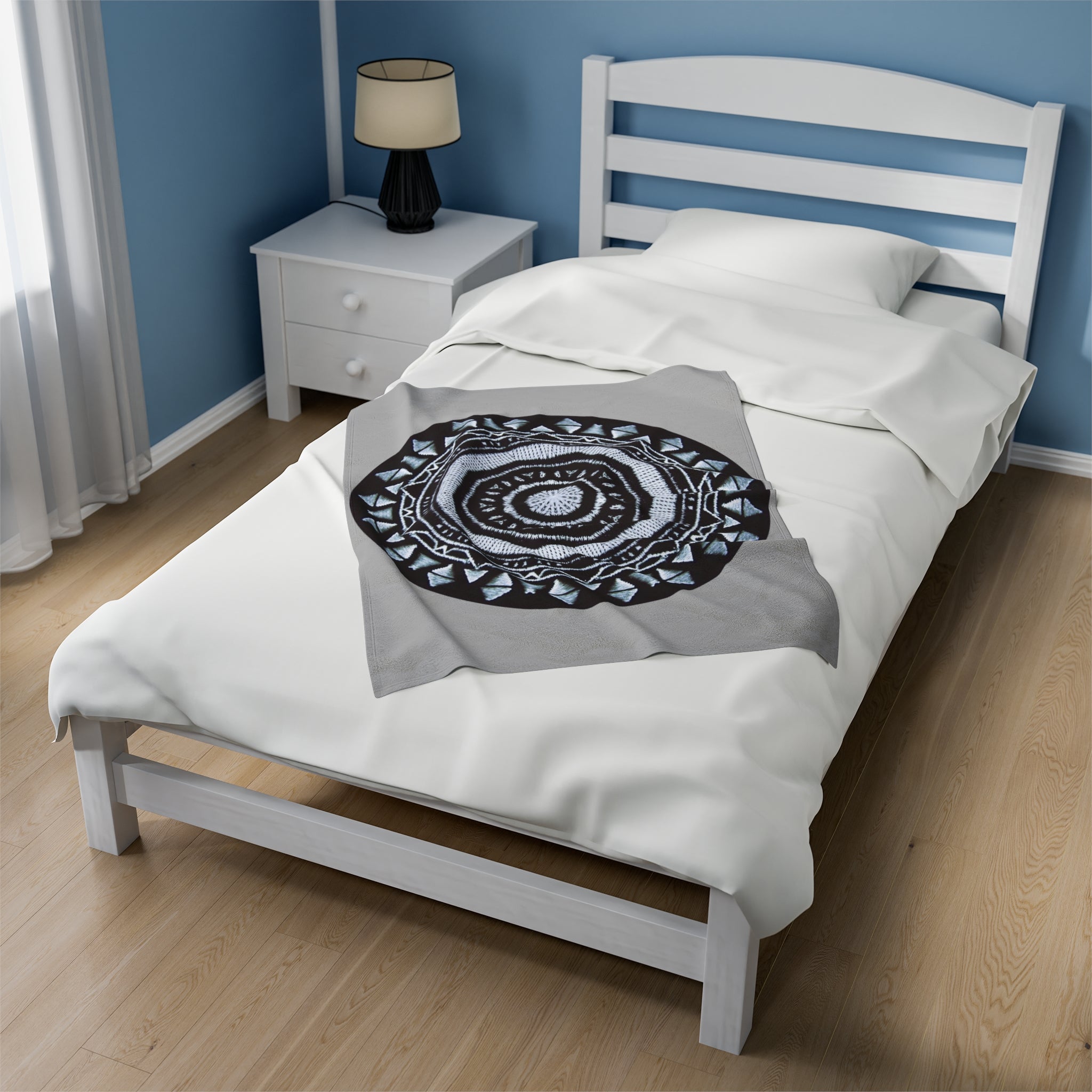 “MAYA” Cymatic Print Velveteen Blanket (Grey)