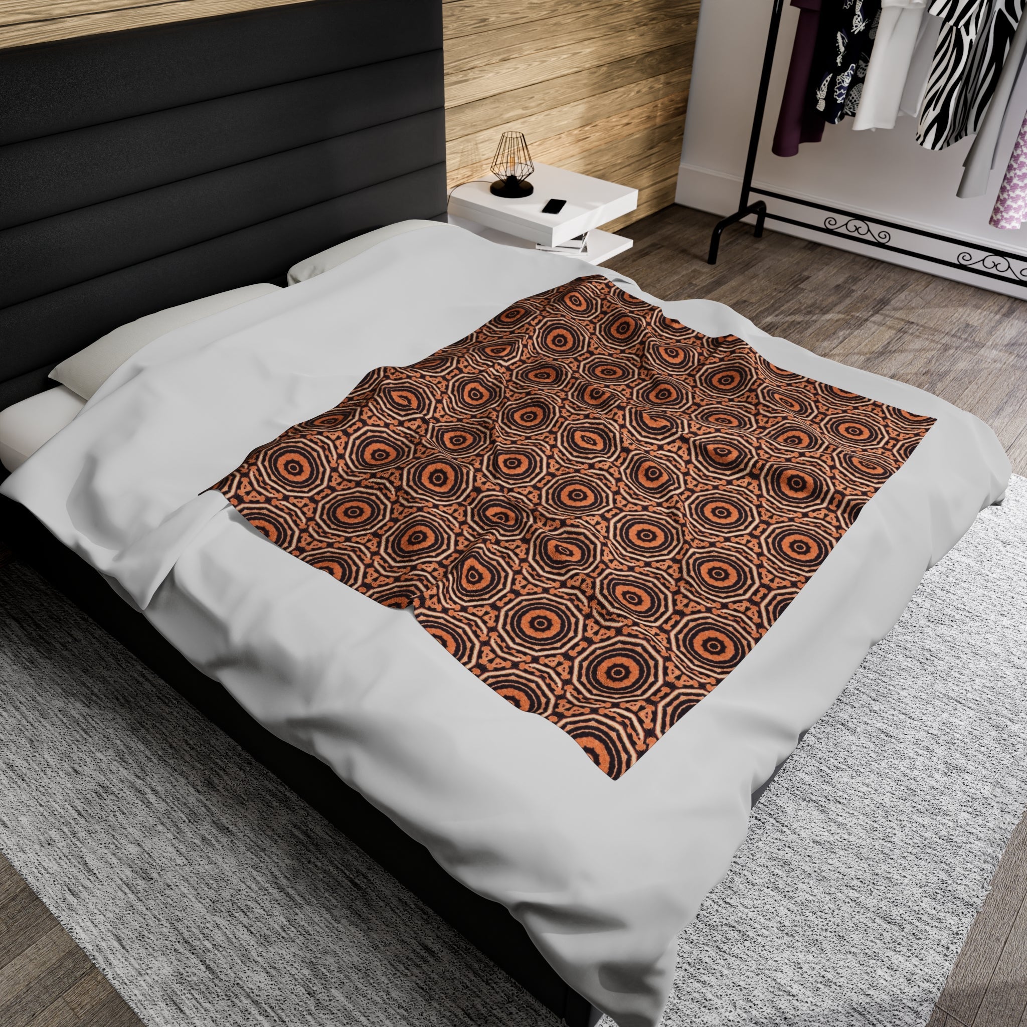 “EYECEE” Cymatic AOP Velveteen Blanket