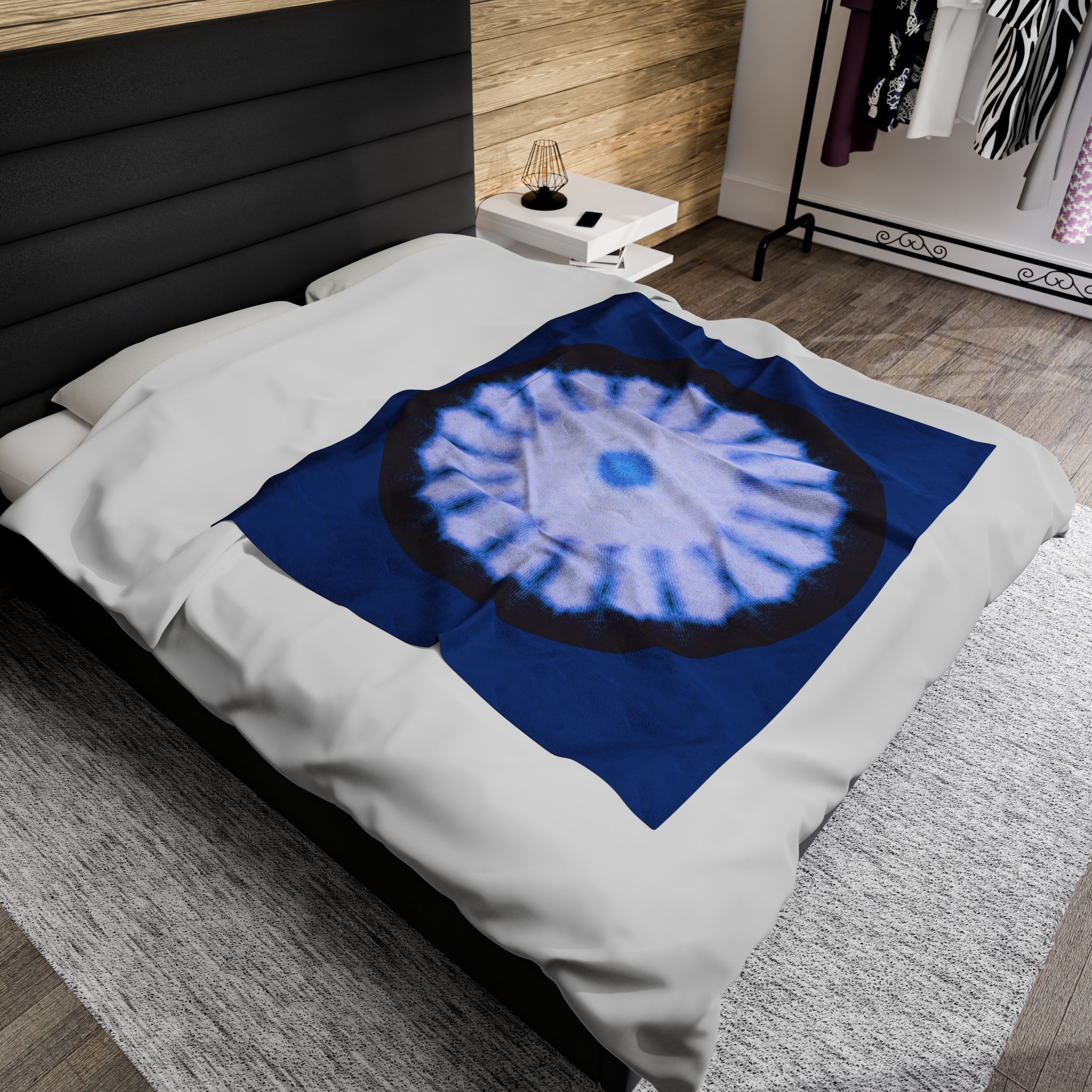 “SNWFLK-2” Cymatic Velveteen Blanket (Dark Blue)