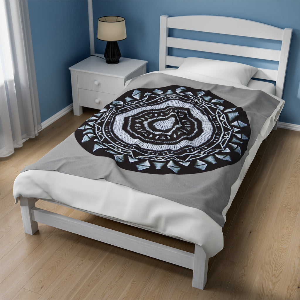 “MAYA” Cymatic Print Velveteen Blanket (Grey)