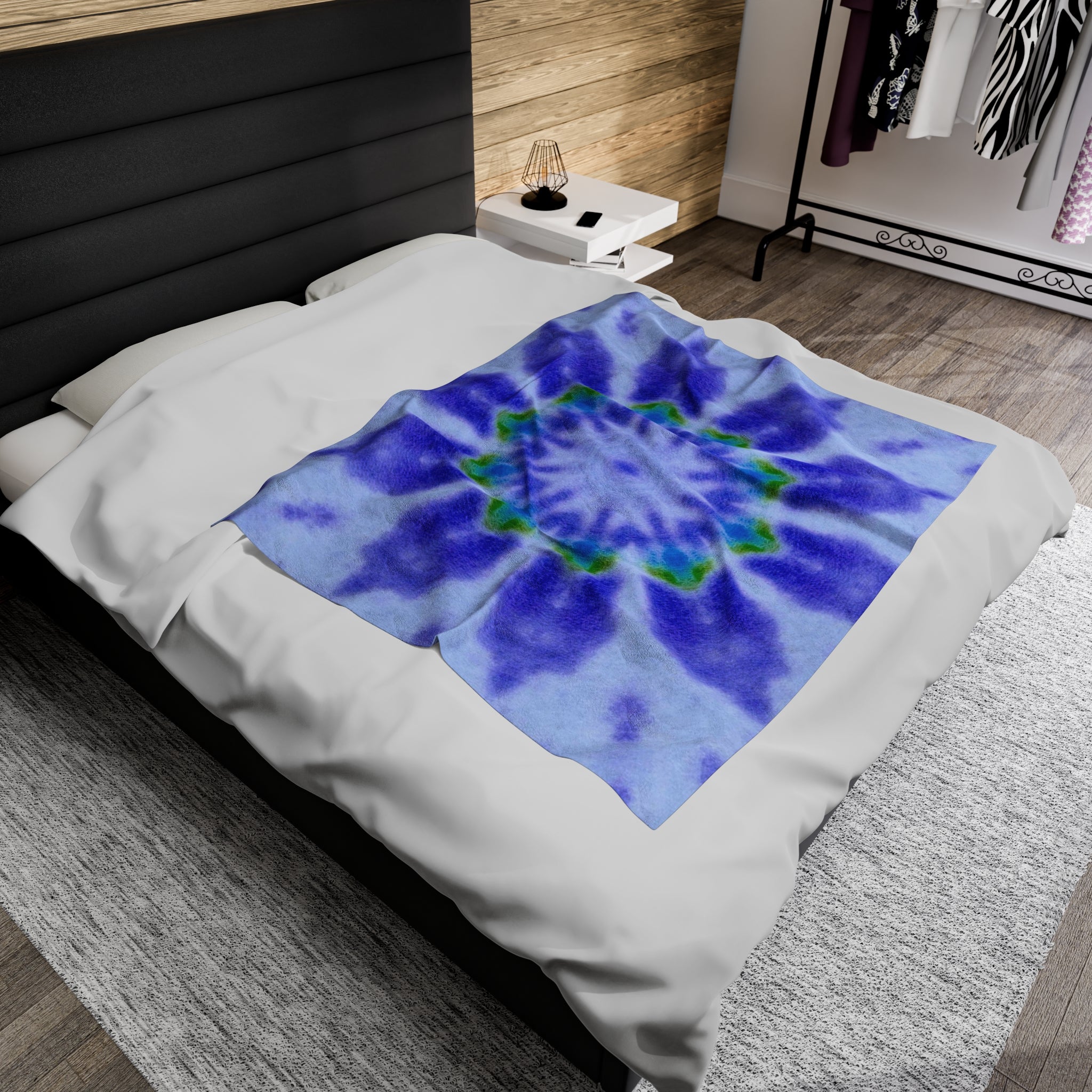 “LOTUS” Cymatic Velveteen Blanket