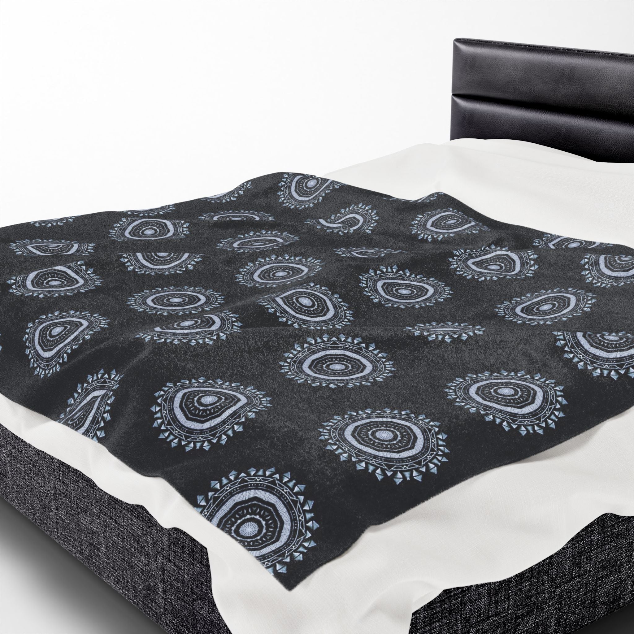 “MAYA” Cymatic AOP Velveteen Blanket (Black)